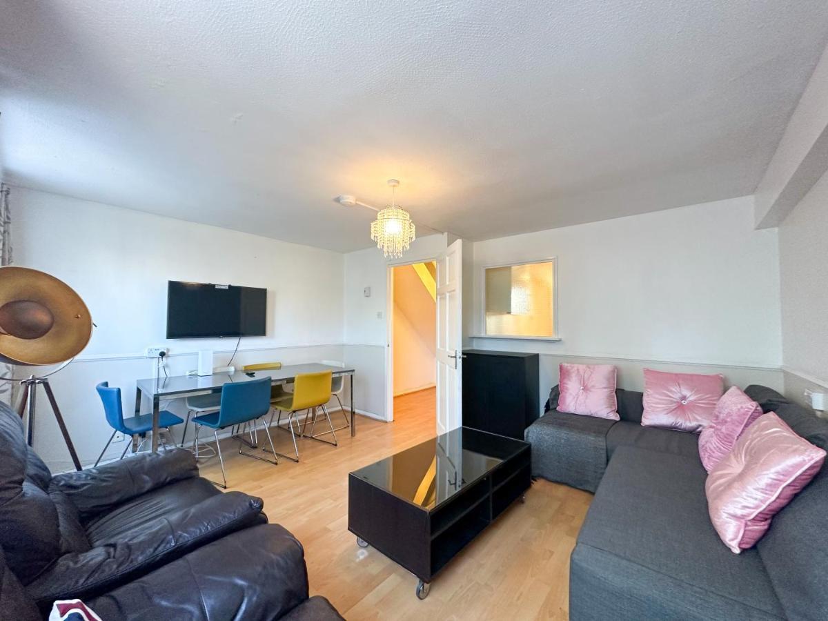 Ferienwohnung 36 O'Leary Square London Exterior foto